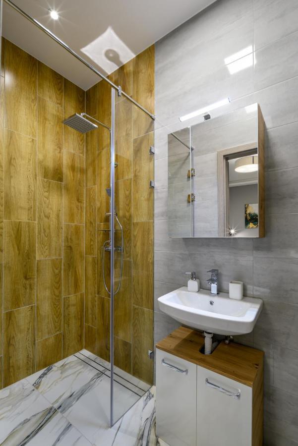 Golden Cage Premium Central Apartment Budapest Exteriör bild